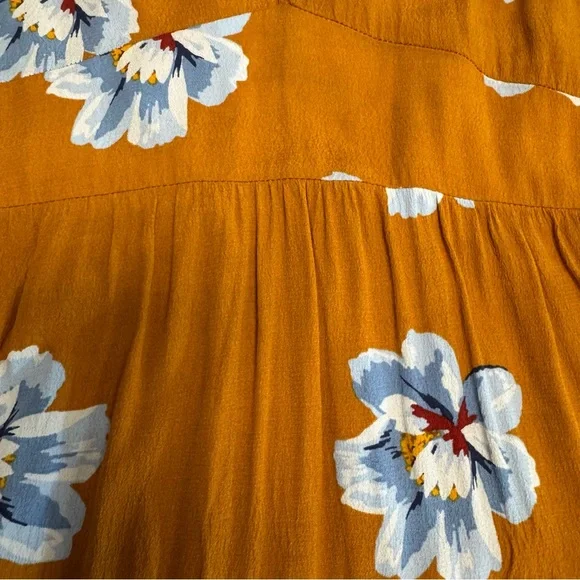 Old Navy Empire-Waist Split-Neck Floral Midi Dress Mustard Floral Tiered Size XL - Picture 10 of 15